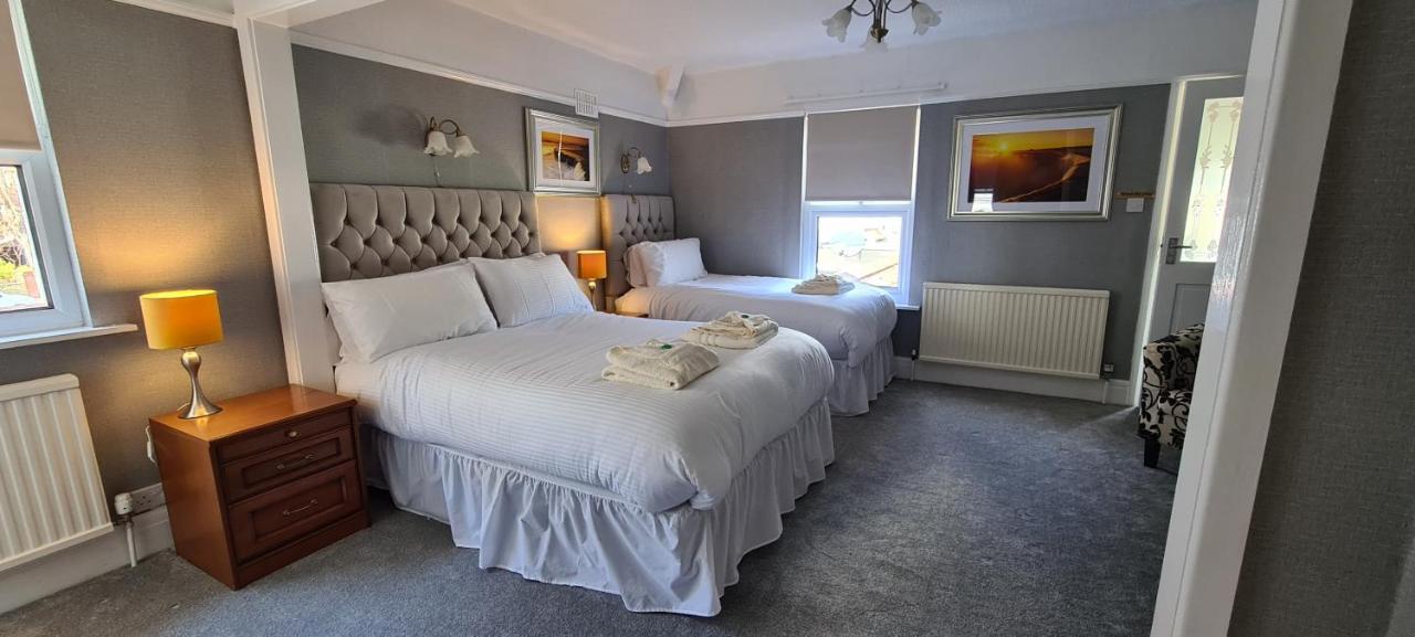 Sunnycroft Private Hotel Llandudno Eksteriør billede